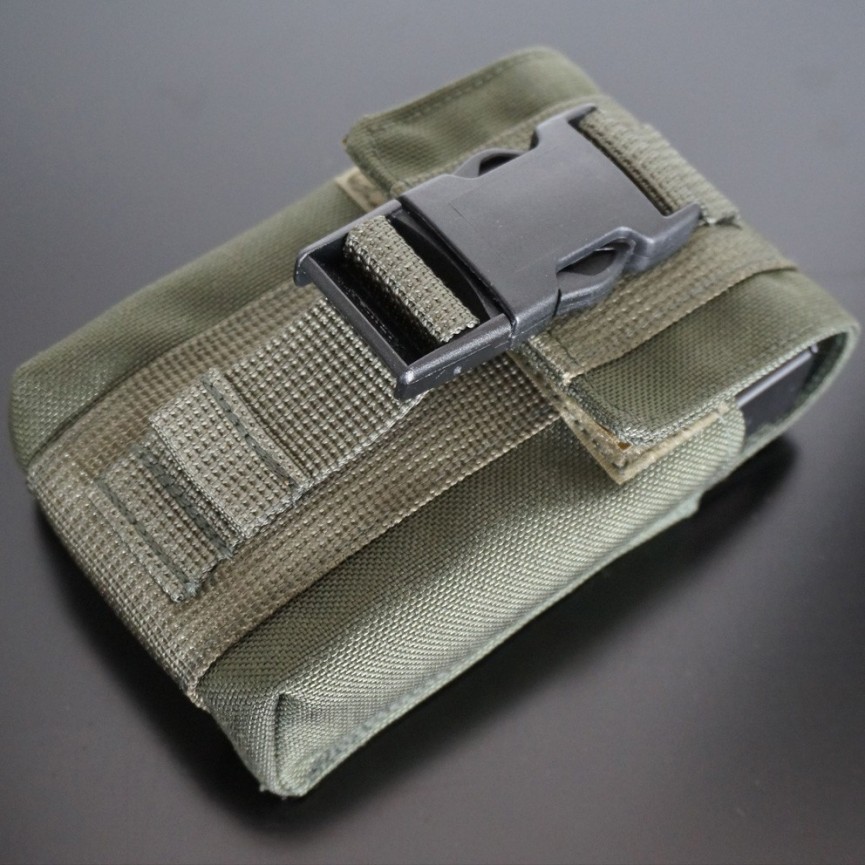 AICS Magazine Pouch